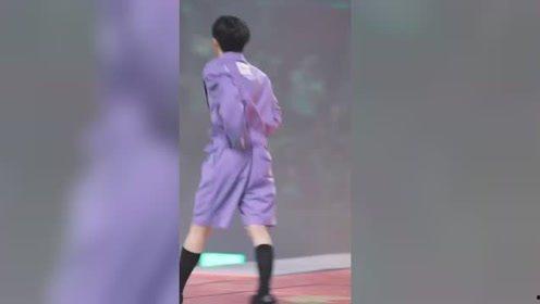 女的吃瓜现场,女性吃瓜狂欢，揭秘娱乐圈幕后风云