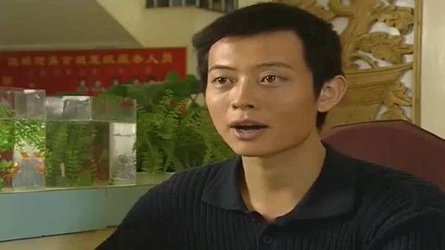 邓邓喜欢吃瓜,瓜果飘香中的幸福时光